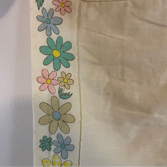 Vintage That's Our Baby Crib Blanket Bedding 32" x 41” Tapestry Bikes, Balloons - Picture 7 of 8